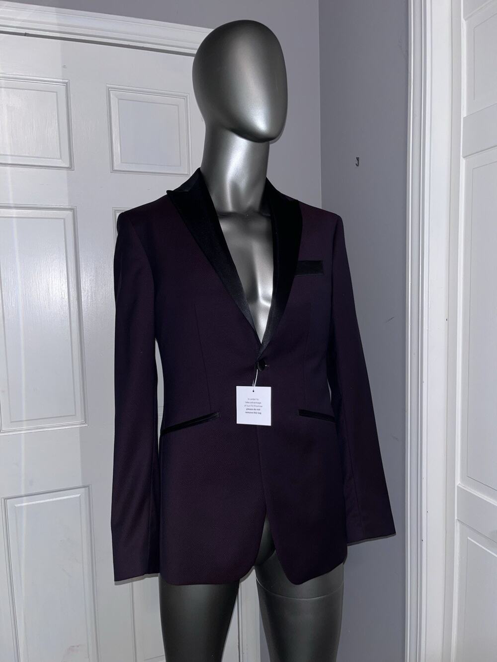 Indochino Highworth Burgundy Tuxedo Dinner Jacket 38L New With Tags